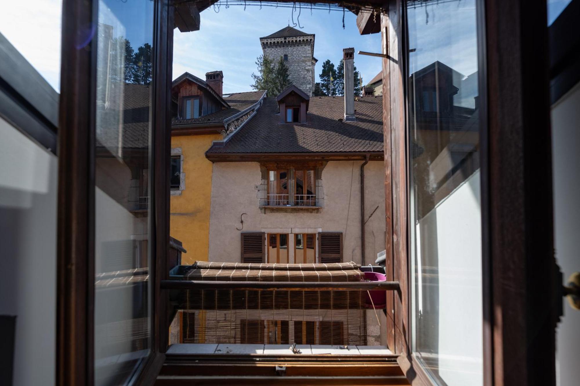 Sous Les Toits D'Annecy, Un Appartement Irresistible Pour 1 A 6 Personnes En Plein Coeur De Ville Exterior photo